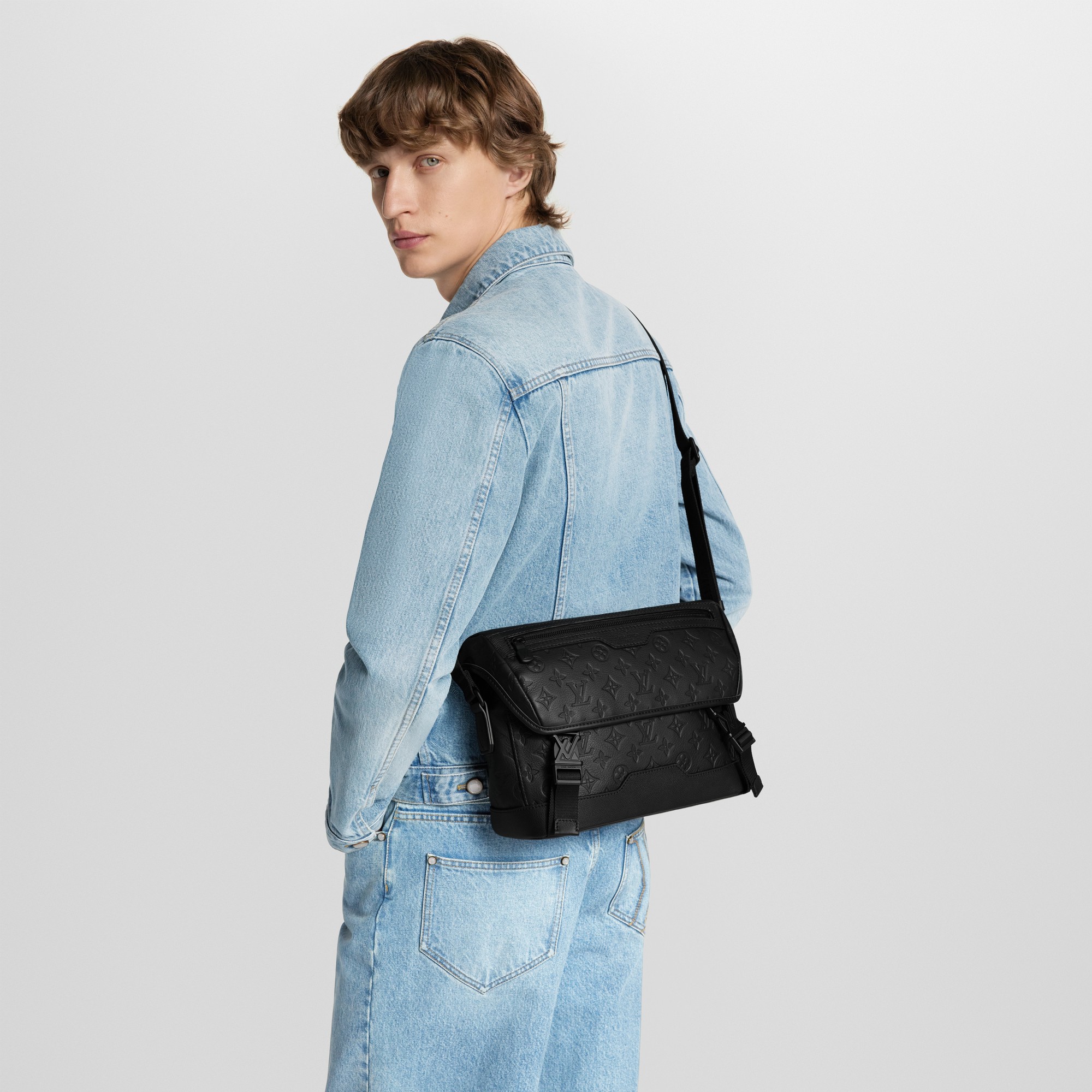 M25121 Messenger Voyager PM 33×22.5×11cm